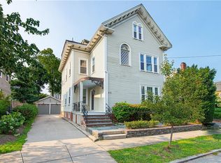 612 Angell St #2, Providence, RI 02906