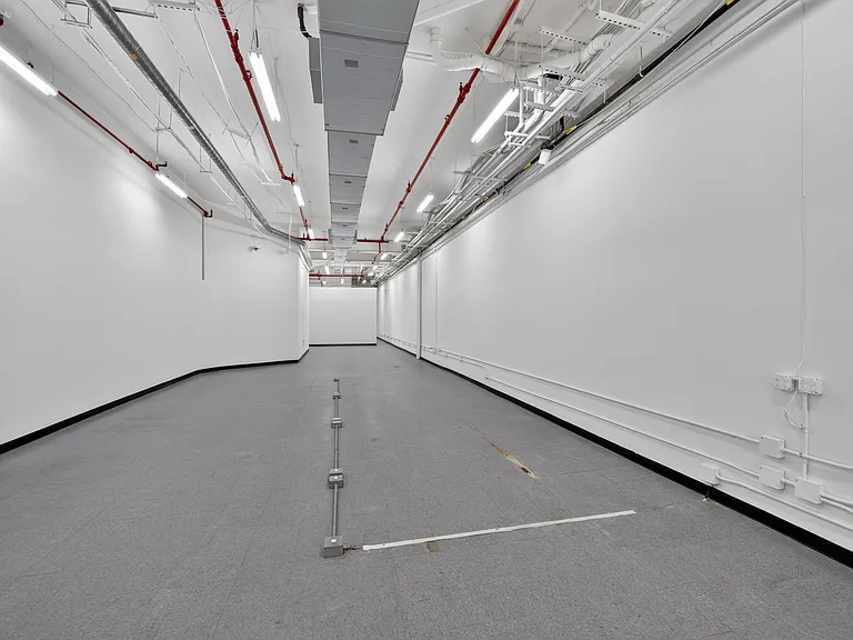 356 Broadway #GROUND — Photo 3