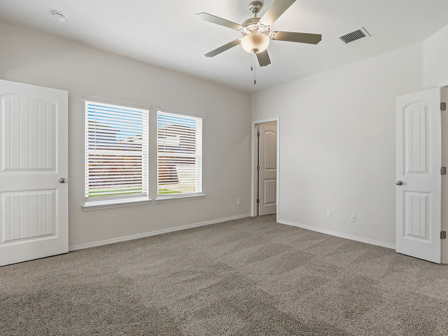 13745 Lago Vista Avenue - 1 — Photo 2
