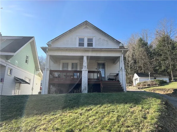 2127 Margaret St, Steubenville, OH 43952