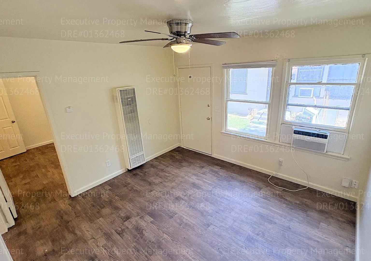 1 bedroom/ 1 bathroom apartment near Bernard St/ Alta Vista Dr *Move in Special on Approved Credit* — Photo 4