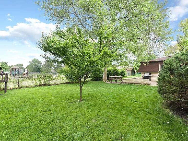 1617 Slade Ave — Photo 27