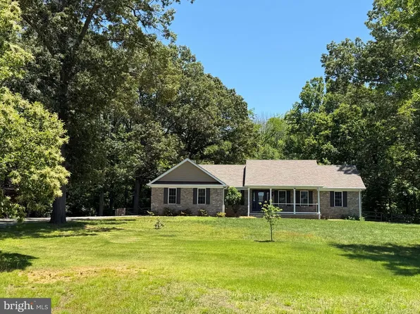 9711 Clarkes Rd, Bealeton, VA 22712