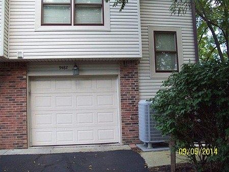 2nd image of 9482 Maple Way
