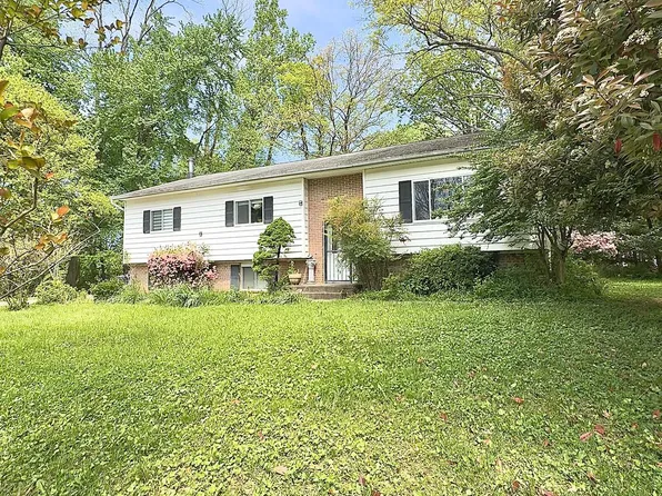 502 Glyndon St SE, Vienna, VA 22180