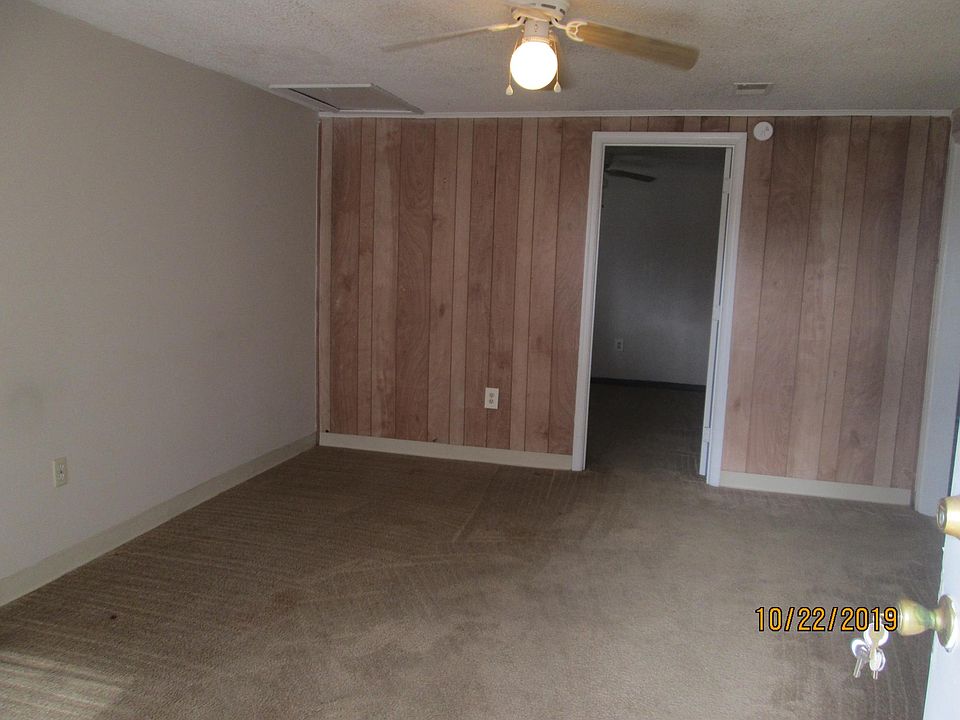 1st image of 69 Lexington Dr APT A4