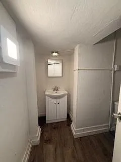 Unit Photo