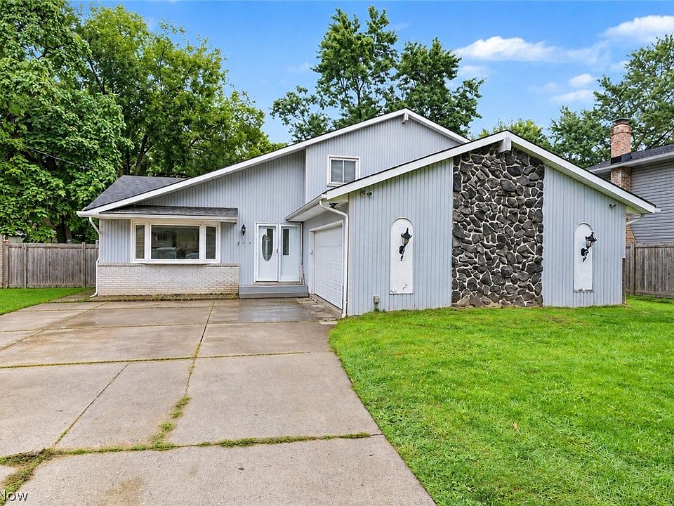 1st image of 17513 Howe Rd