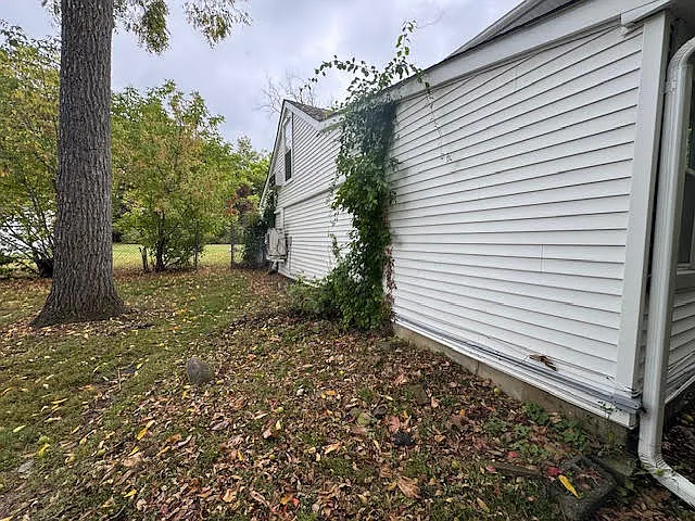 41 Willow Ave — Photo 18