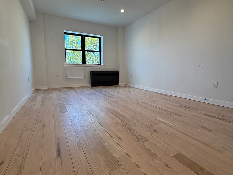 Crescent Pl — Photo 4