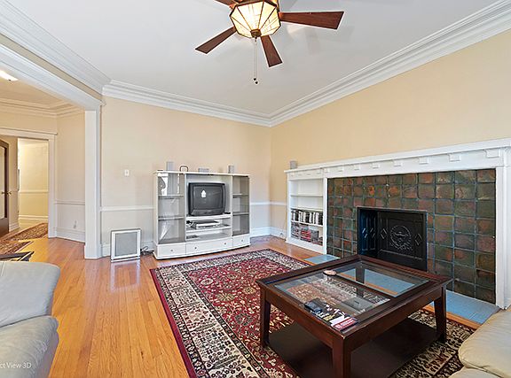 4th image of 5125 S Greenwood Ave #3