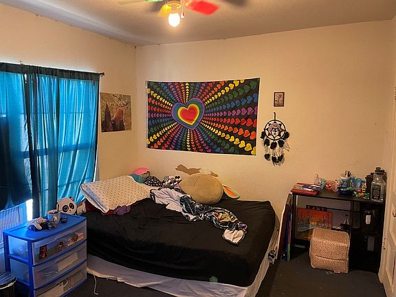 4th image of 404 W Colorado Ave