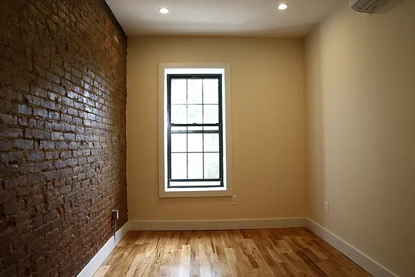 Rented by Brooklyn Blocks Real Estate | media 75