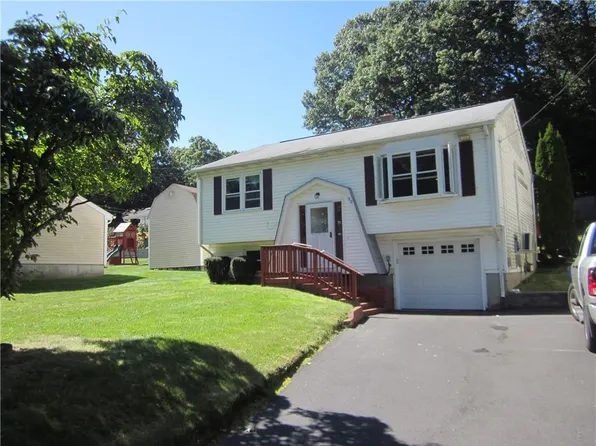 96 Hines Rd, Cumberland, RI 02864