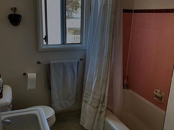 3rd image of 2911 6th St #D