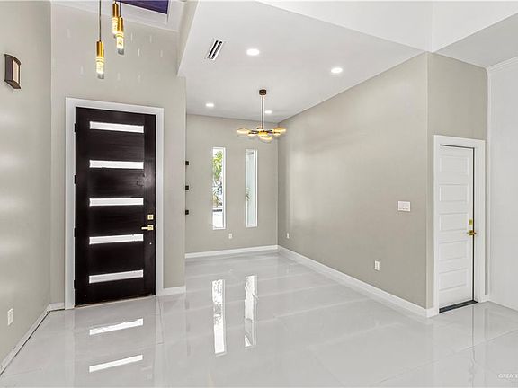 2nd image of 6105 N Playa Del Sol St
