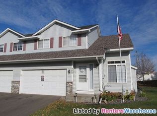 304 Creekside Dr, Buffalo, MN 55313