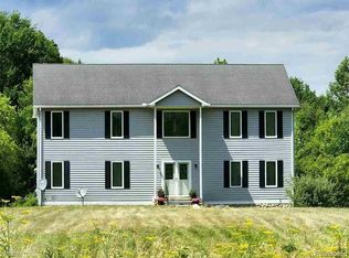 8090 Marquette Rd, Wales, MI 48027