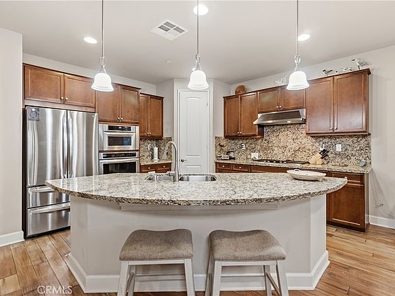 5th image of 1496 Via Rojas