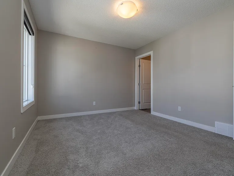 2610 Maple Way NW — Photo 27