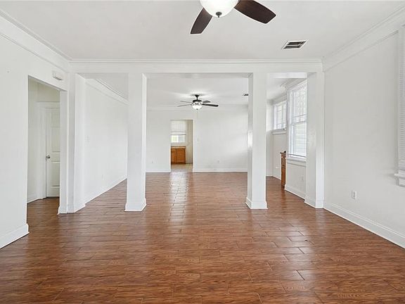 5th image of 2336 Cambronne St