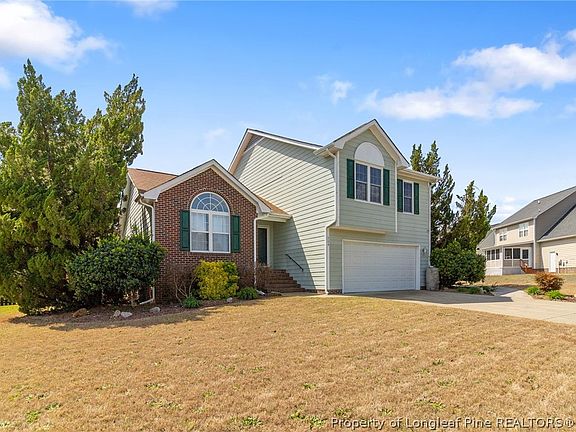 3rd image of 704 Fairbluff Dr