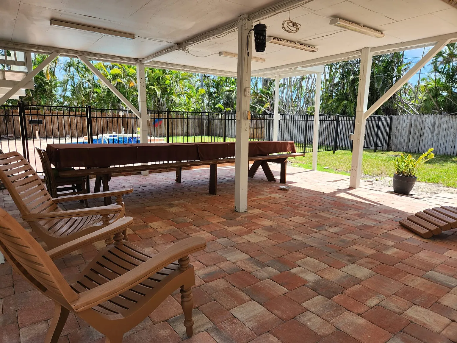 5 bed, 2690 sqft, $3,500 — Photo 3