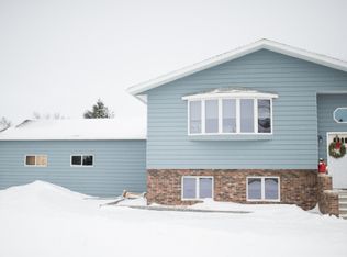 808 W 1st Ave, Miller, SD 57362