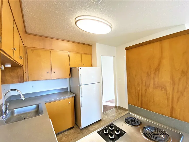 Fairmont Villa — Photo 35