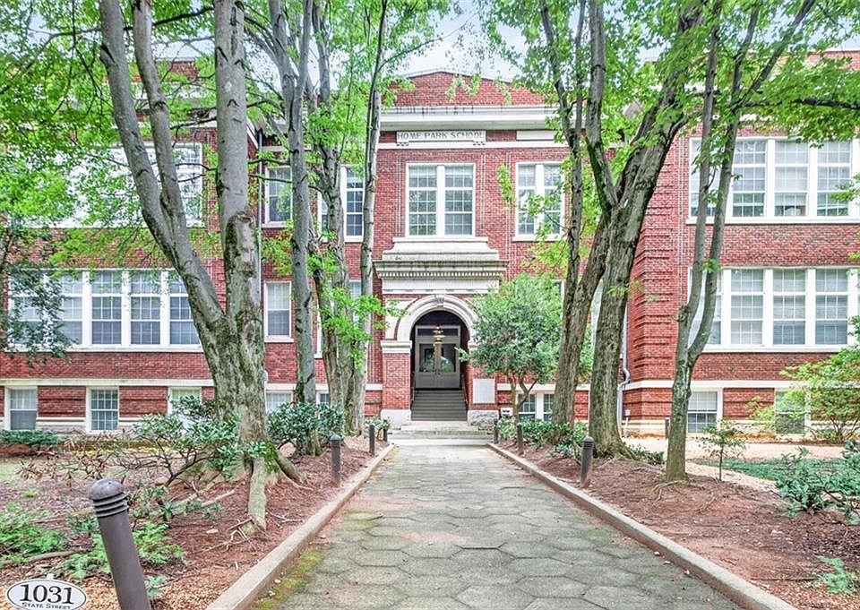 1st image of 1031 State St NW APT 209