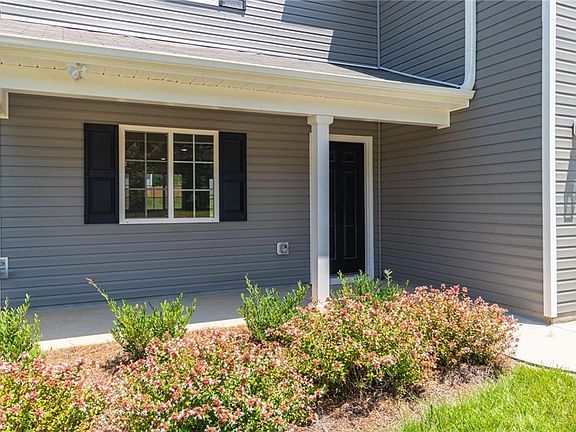 3rd image of 4274 Willingham Way