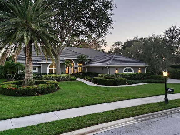 4th image of 3800 Boca Pointe Dr