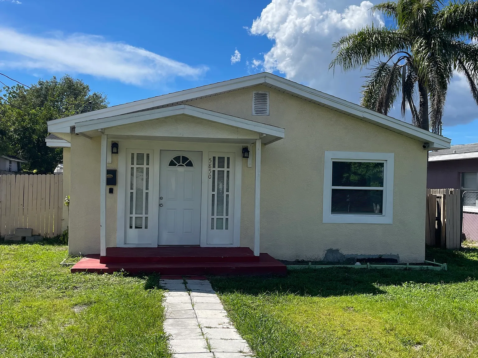 4 bed, 1590 sqft, $2,600 — Photo 1