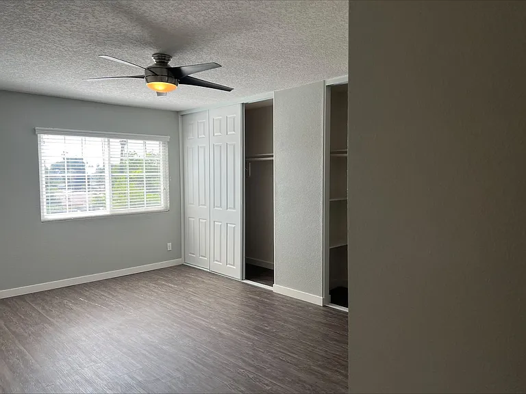 Countrywood Apartments — Photo 55