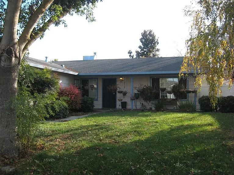 4124 Ruth Ave photo 1