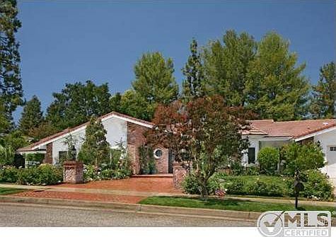 1st image of 4661 Vista De Oro Ave