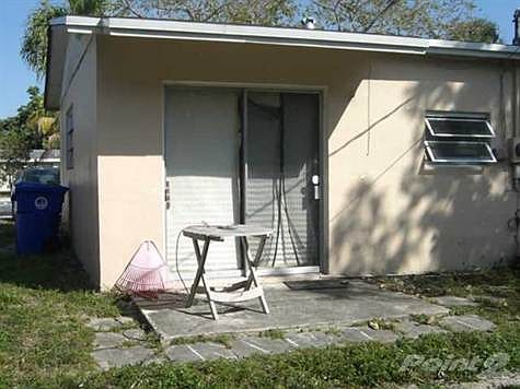 5th image of 6021 NW 42nd Ave