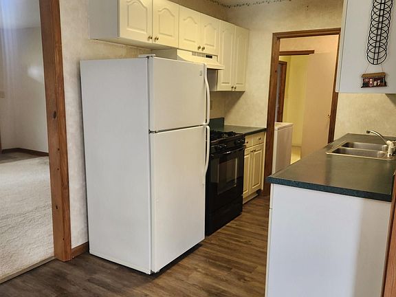 3rd image of 9239 E Lilac Ln