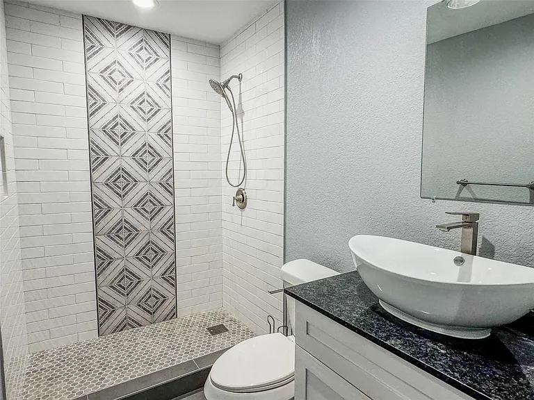 1232 Kennie Dr — Photo 7