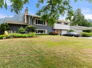 630 Hazel St, Hope, BC V0X 1L3
