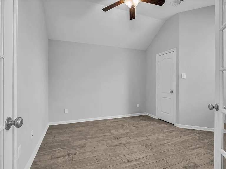 16838 Ellicott Rock Dr — Photo 18