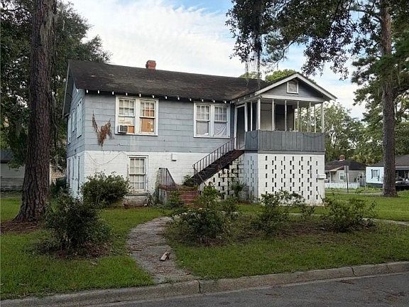 2nd image of 1201 McCormick Street