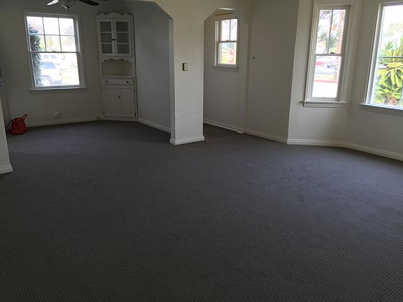 3rd image of 17035 Bixby Ave