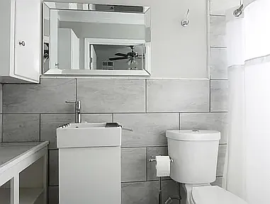 804 N Locust St #B2 — Photo 29