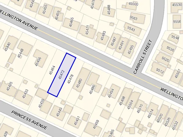 45472 Wellington Ave, Chilliwack, BC V2P 2E9