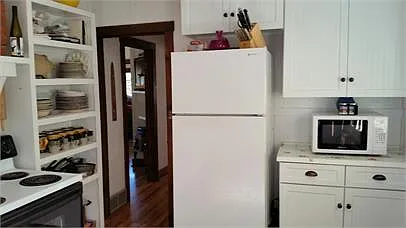 4742 S Cedar Rd — Photo 10