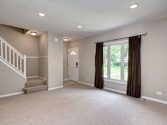 5th image of 29 Ottawa Ct #29