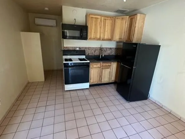 2714 W Pierce St, Phoenix, AZ 85009