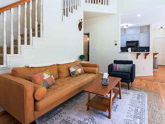 4th image of 24977 E McKenzie Valley Ct
