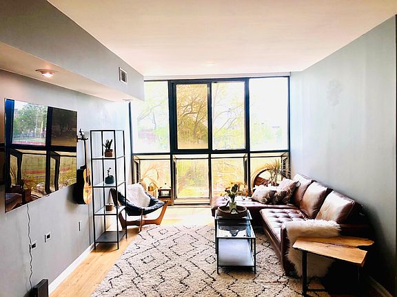 Living room layout #1